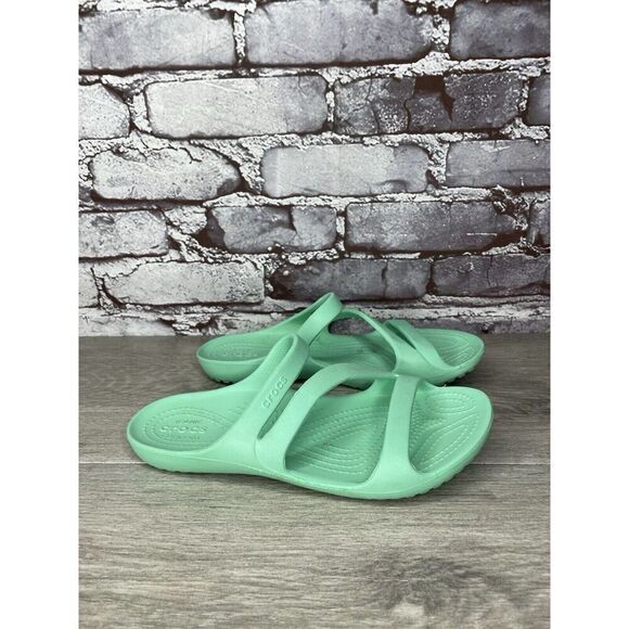 CROCS Iconic Comfort Green Rubber Slides Light Flats Sandals Women Sz 6M US/36EU - Picture 6 of 15